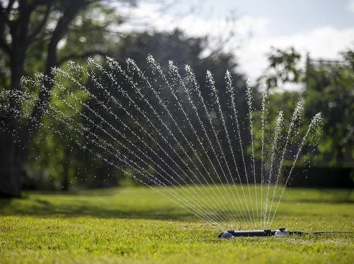 Hoselink Oscillating Sprinkler 7 Hoselink Oscillating Sprinkler