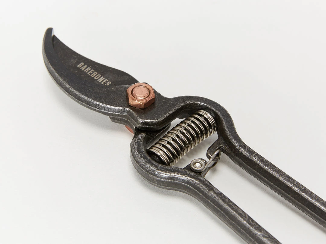 Outdoor Accessories Barebones - Metal Pruner With Sheath 4 Outdoor Accessories Barebones - Metal Pruner With Sheath