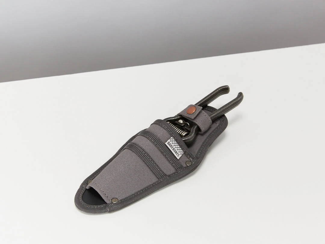 Outdoor Accessories Barebones - Metal Pruner With Sheath 11 Outdoor Accessories Barebones - Metal Pruner With Sheath