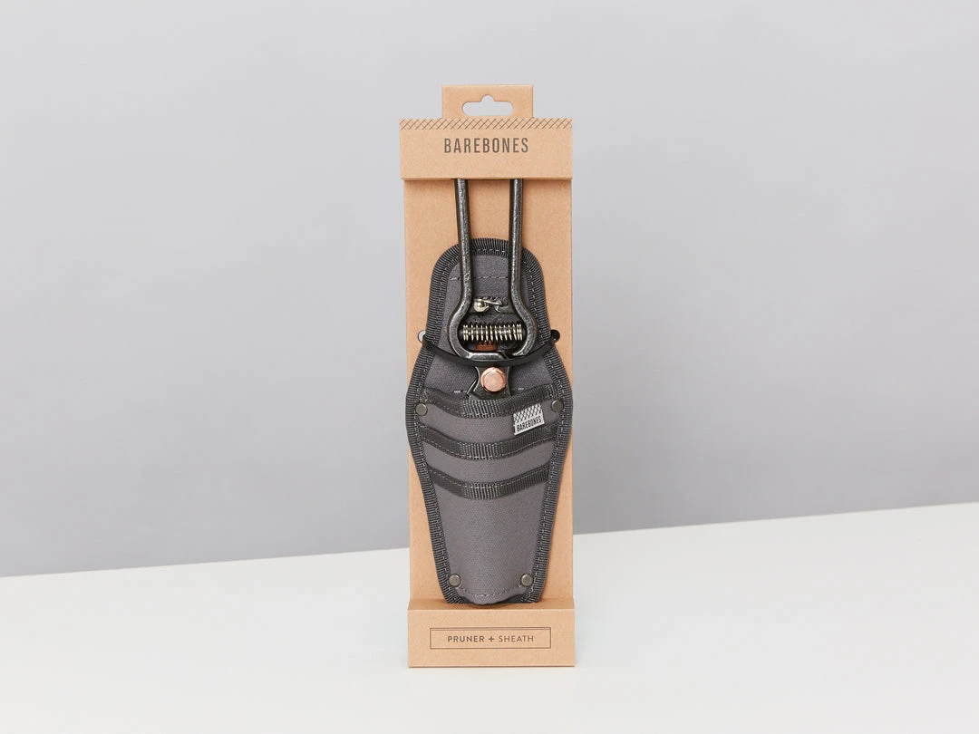 Outdoor Accessories Barebones - Metal Pruner With Sheath 7 Outdoor Accessories Barebones - Metal Pruner With Sheath