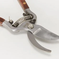 Burgon & Ball National Trust Secateurs Outdoor Accessories