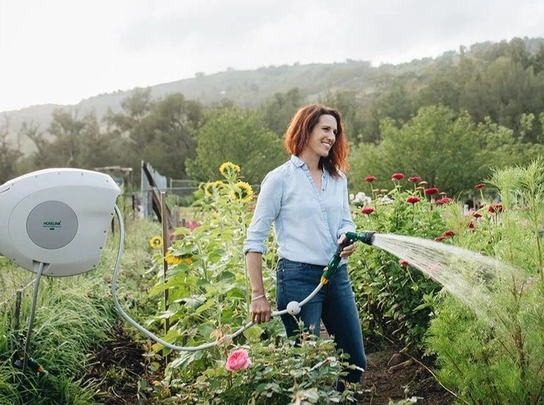 Hoselink Hoses & Sprinklers The Home Gardener Pack With Hose Reel - Charcoal And Beige 5 Hoselink Hoses & Sprinklers The Home Gardener Pack With Hose Reel - Charcoal And Beige