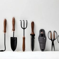 Outdoor Accessories Barebones - Metal Pruner With Sheath 15 Outdoor Accessories Barebones - Metal Pruner With Sheath