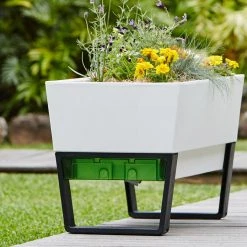 GLOWPEAR PTY LTD Urban Garden Outdoor Living 13 GLOWPEAR PTY LTD Urban Garden Outdoor Living