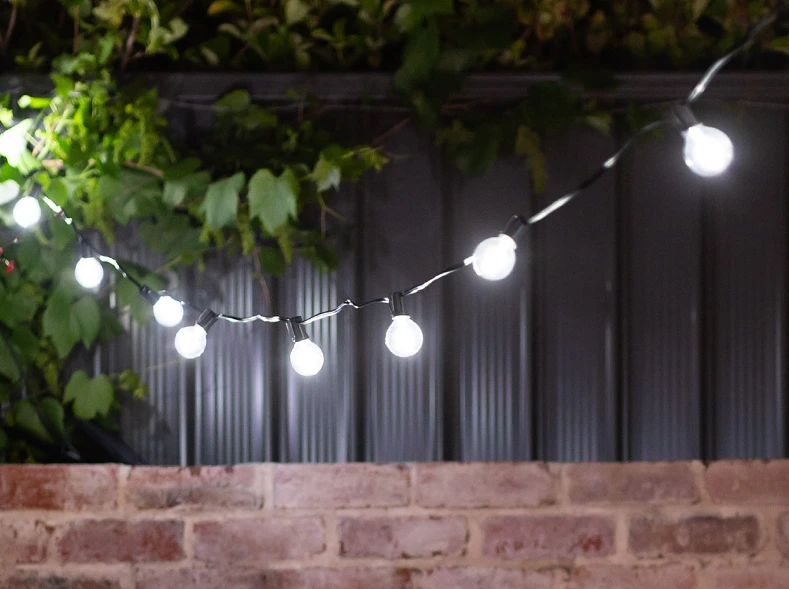 Hoselink Cool White Solar Party Bulb String Lights - 25 Bulb Starter Set Outdoor Accessories 3 Hoselink Cool White Solar Party Bulb String Lights - 25 Bulb Starter Set Outdoor Accessories
