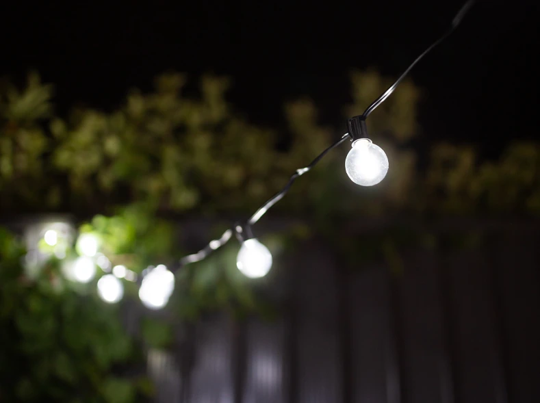 Hoselink Cool White Solar Party Bulb String Lights - 25 Bulb Starter Set Outdoor Accessories 4 Hoselink Cool White Solar Party Bulb String Lights - 25 Bulb Starter Set Outdoor Accessories