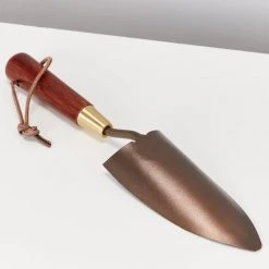 Burgon & Ball National Trust Hand Trowel Outdoor Accessories 11 Burgon & Ball National Trust Hand Trowel Outdoor Accessories
