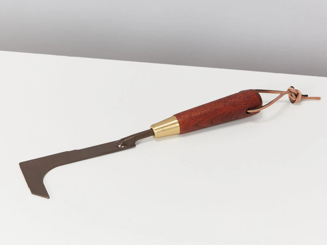 Burgon & Ball Outdoor Accessories National Trust Weeding Knife 3 Burgon & Ball Outdoor Accessories National Trust Weeding Knife