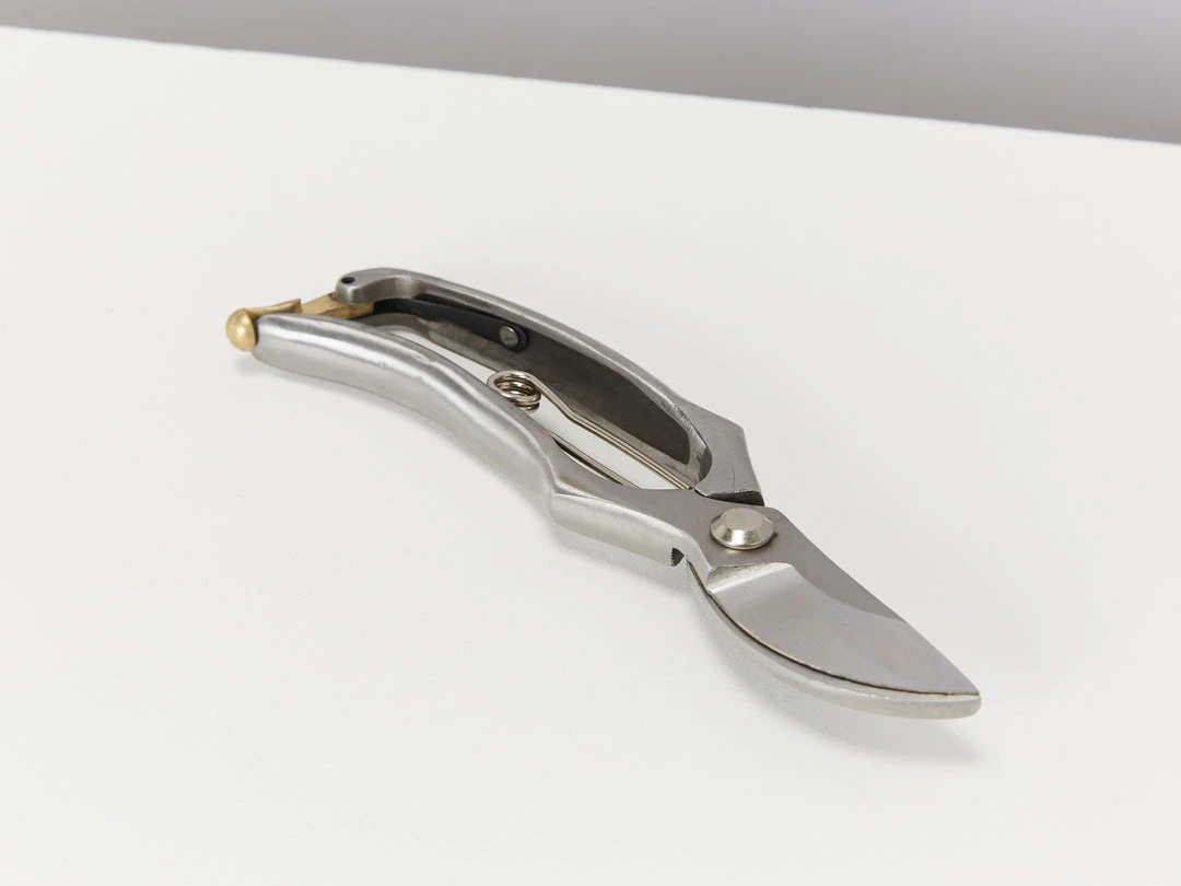 Burgon & Ball Sophie Conran - Stainless Steel Secateurs Outdoor Accessories 7 Burgon & Ball Sophie Conran - Stainless Steel Secateurs Outdoor Accessories
